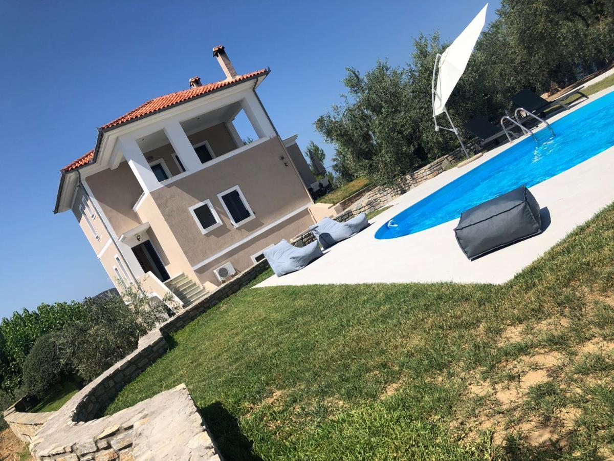 Villa Duchess Pteleós Dış mekan fotoğraf