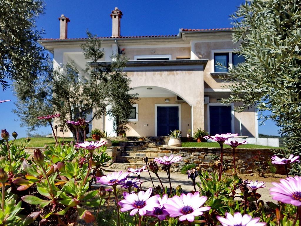 Villa Duchess Pteleós Dış mekan fotoğraf